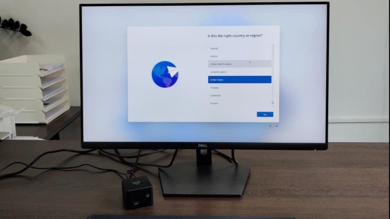 AIOEXPC Mini PC with Intel Celeron J4125 & Windows 11 Pro, Mini Computer 8GB LPDDR4 128GB M.2 SSD