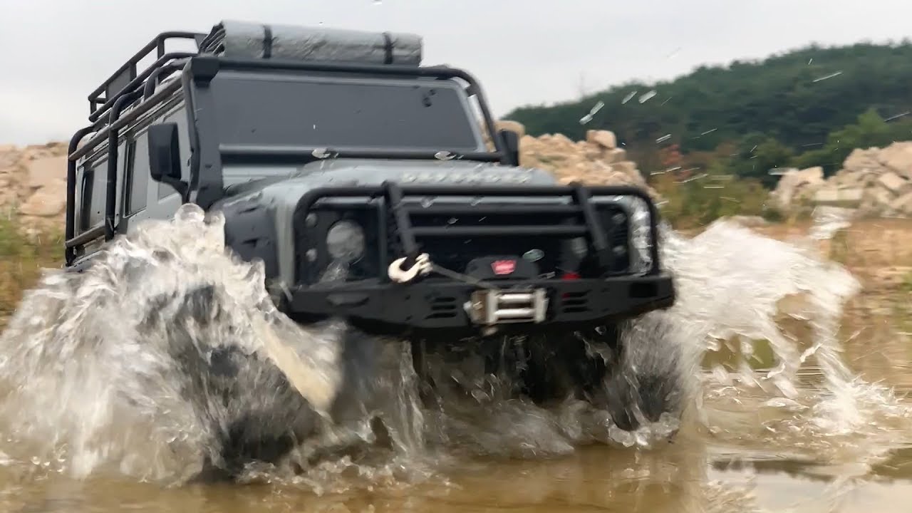 RC Car : TRX4 Defender Off-road Bash #1.