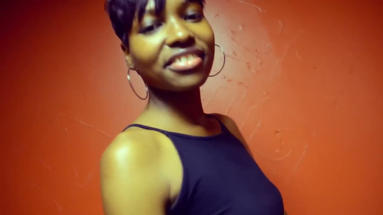 (RUN IT BACK/ Throwback 2012) TALLSHON - RED BOTTOMS