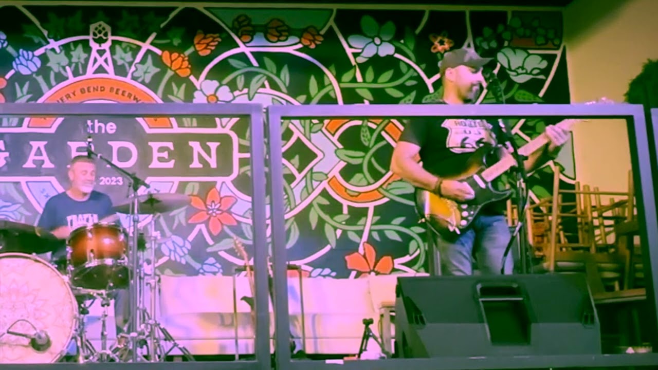 Money (short clip) - Raya Nova at The Garden (5/3/25)