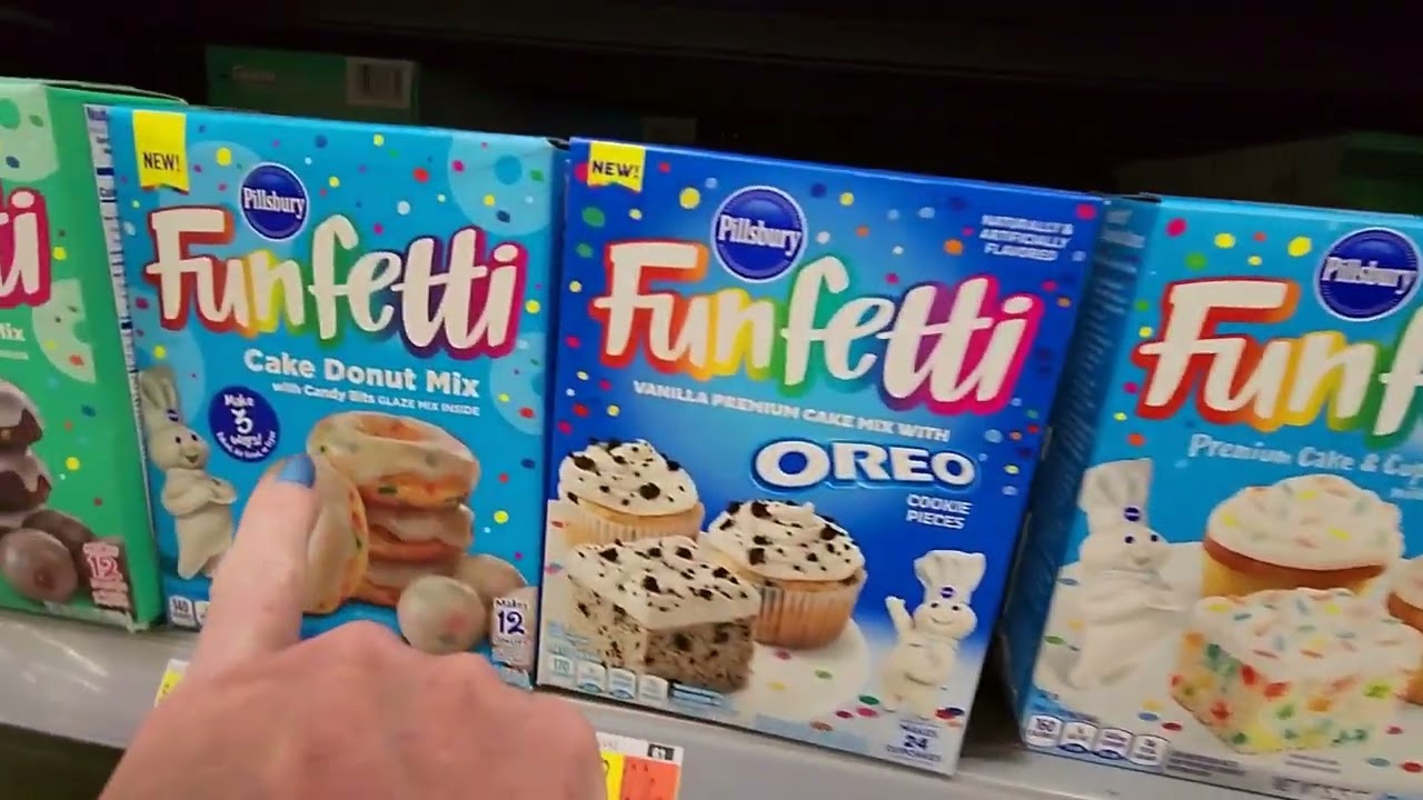 ASMR | Walmart Baking Aisle Walk-Through w/Voiceover (Whisper)