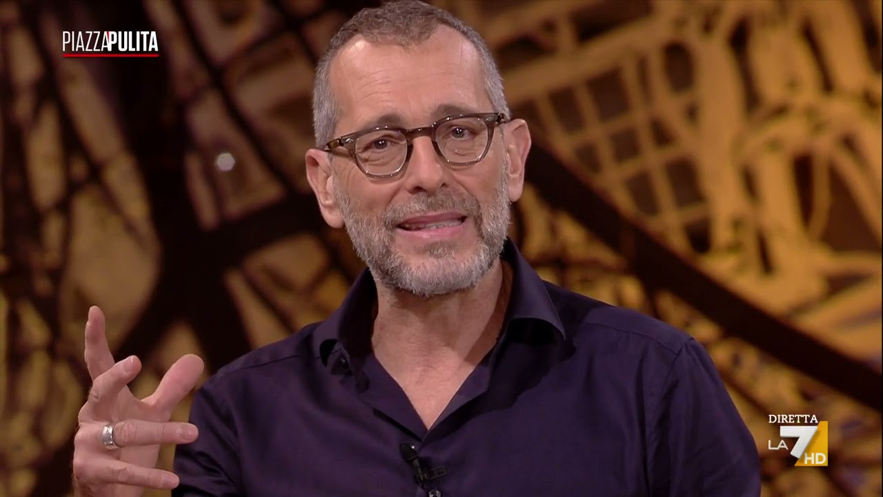 Corrado Formigli a Giorgia Meloni: “Anche con tutto il girato, sempre saluti fascisti restano”
