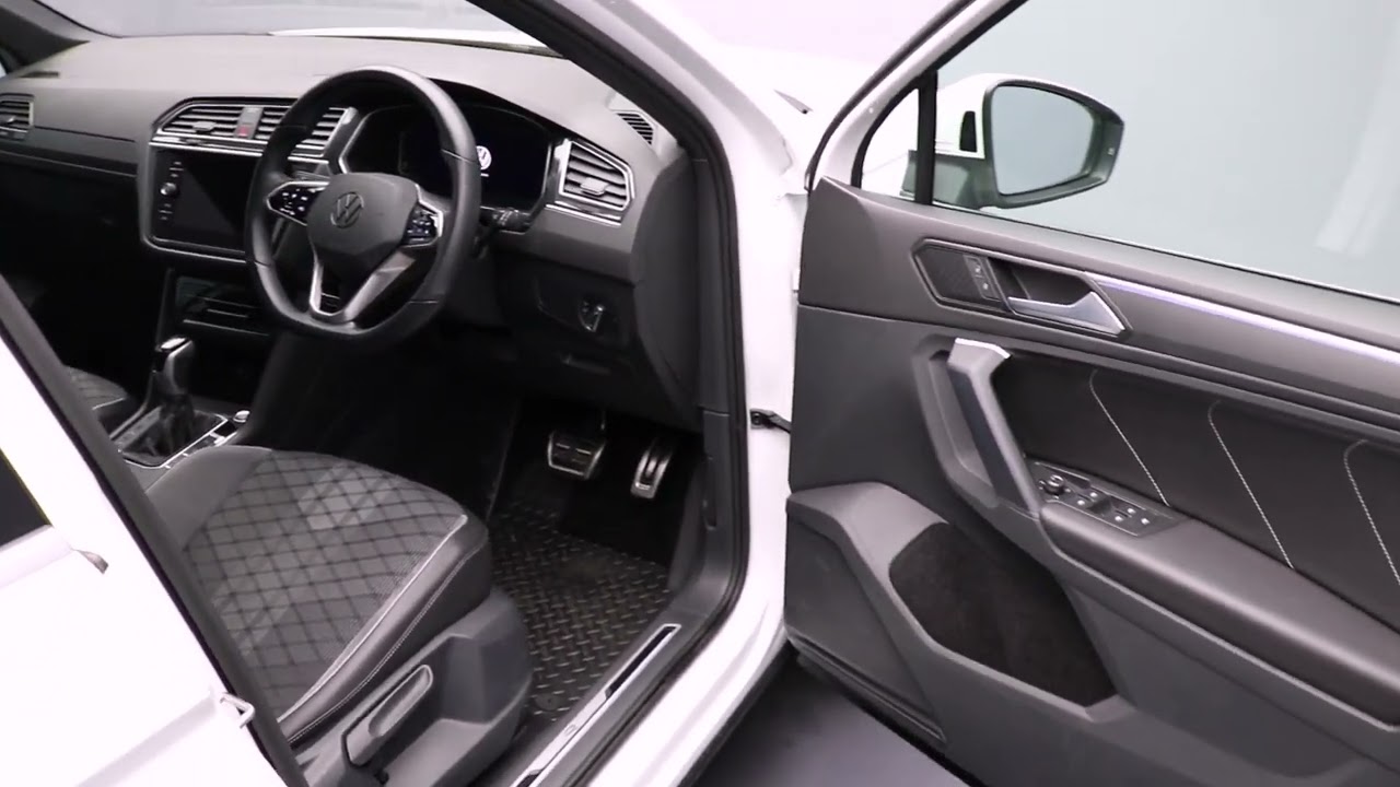 VOLKSWAGEN TIGUAN | MJ72EOF