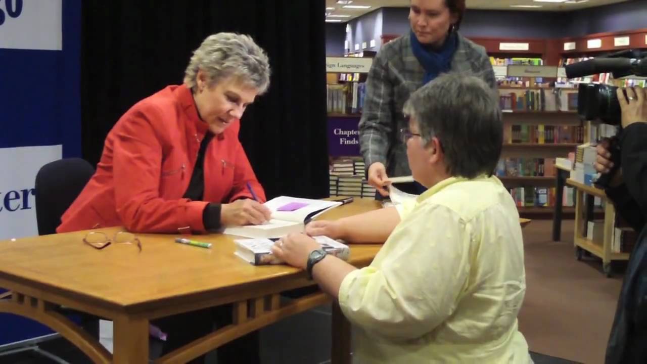 Anne Murray Book Signing