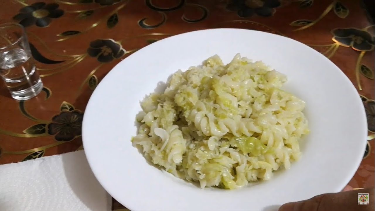 VARZA FRIPTA CU MACAROANE - RETETA TRADITIONALA CA IN MARAMURES