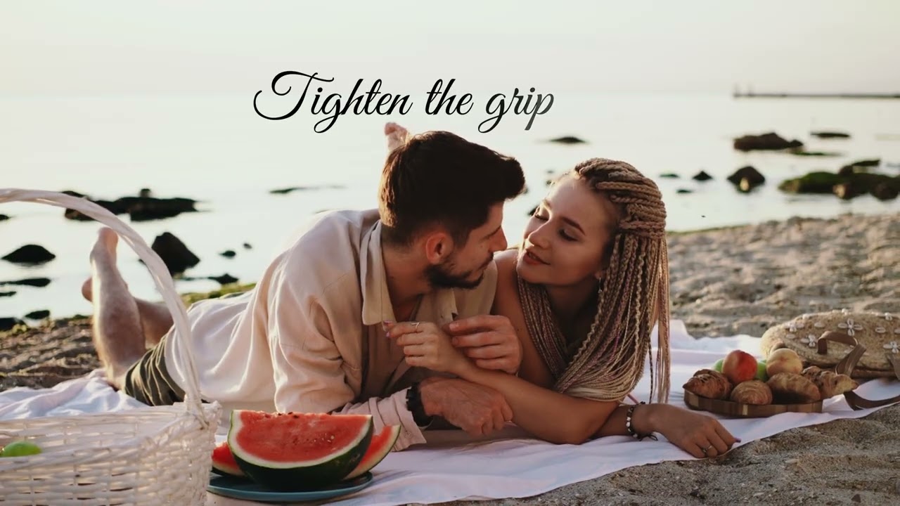 Steve Kroeger x Britt Lari - Love Alive (Lyric Video)