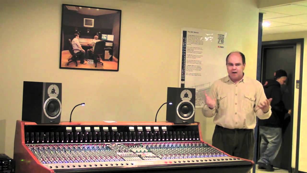 Custom Series 75 Console Lecture | Part 3 | VintageKing.com