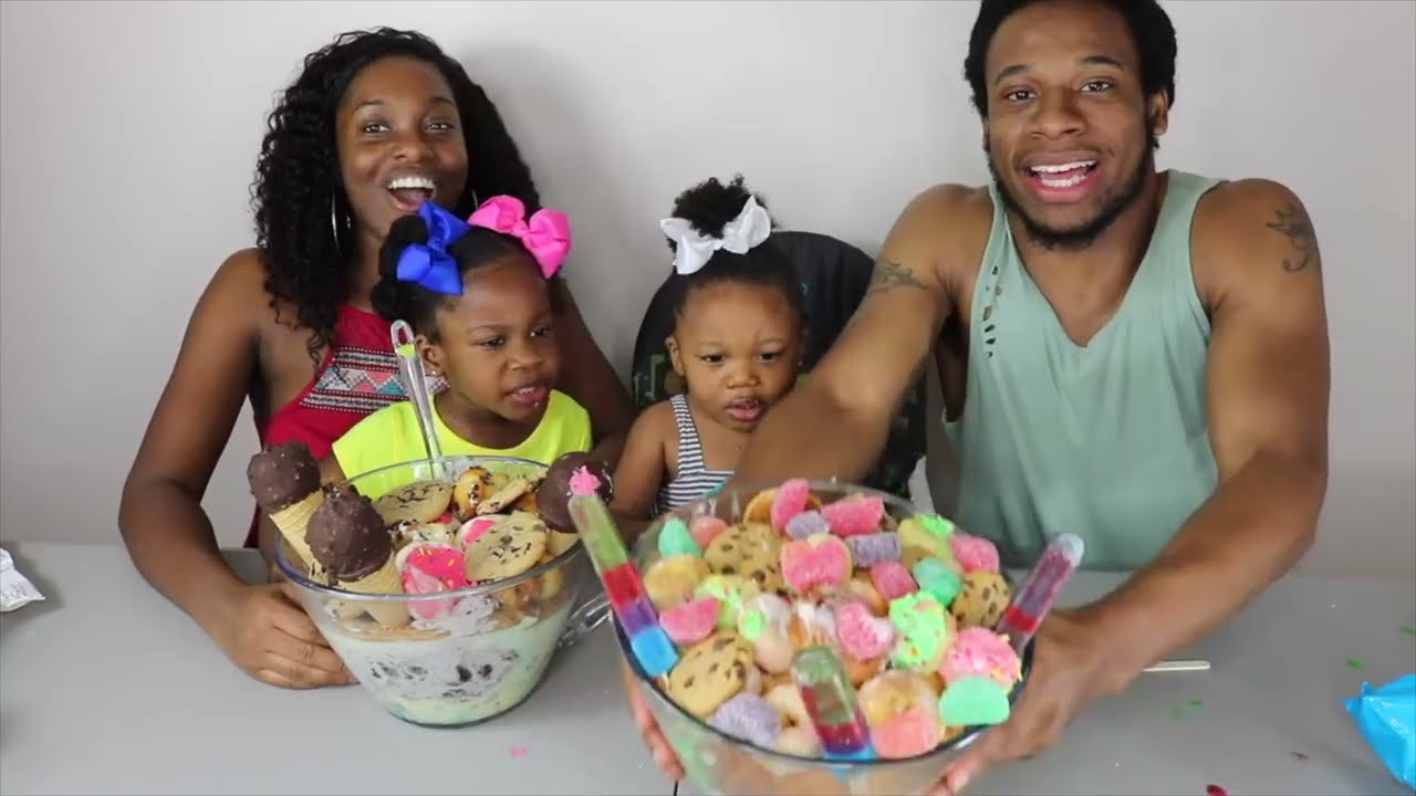 MASSIVE ICE CREAM SUNDAE CHALLENGE!!