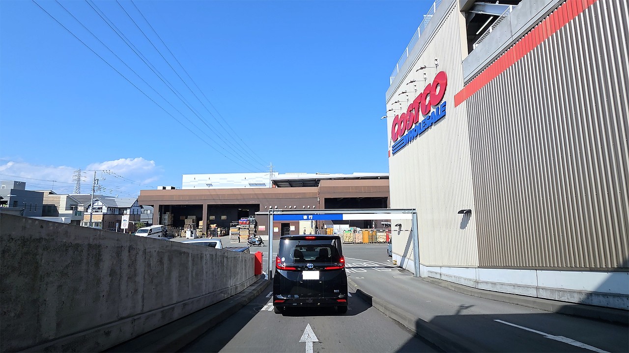 🅿️コストコホールセール 座間倉庫店『立体』駐車場出口から｜神奈川県 座間市 東原 出方