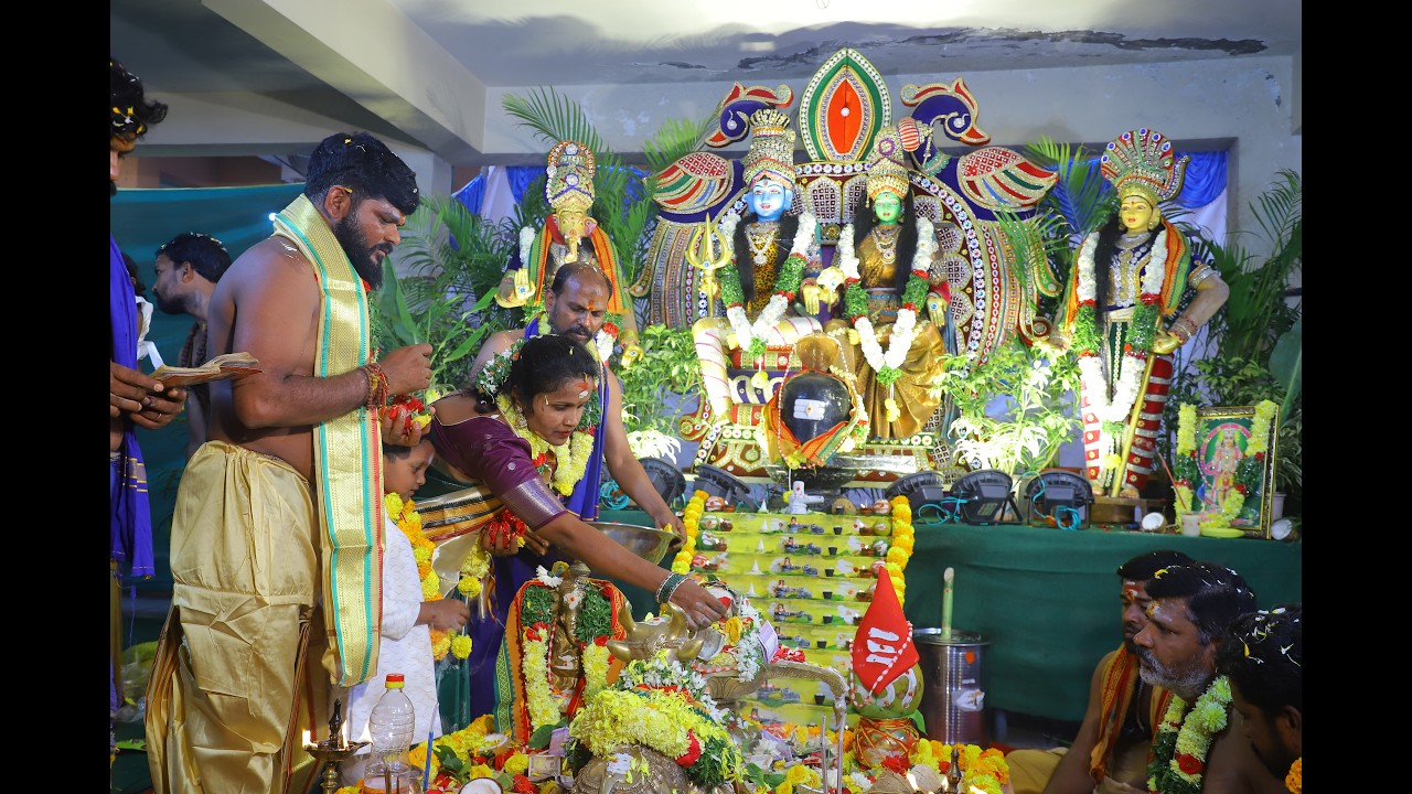 Santosh swami's Jyothirlinga Mahapadi Pooja.
