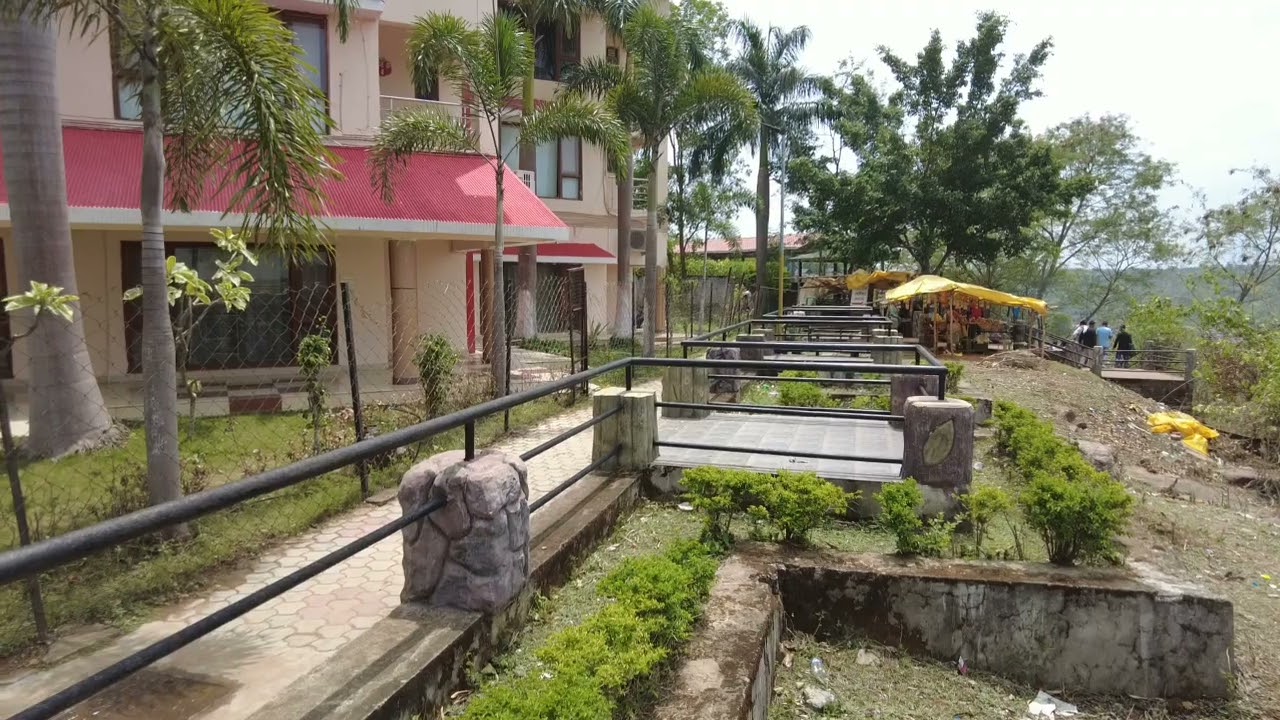 Hotel Near Chitrakoot Waterfalls