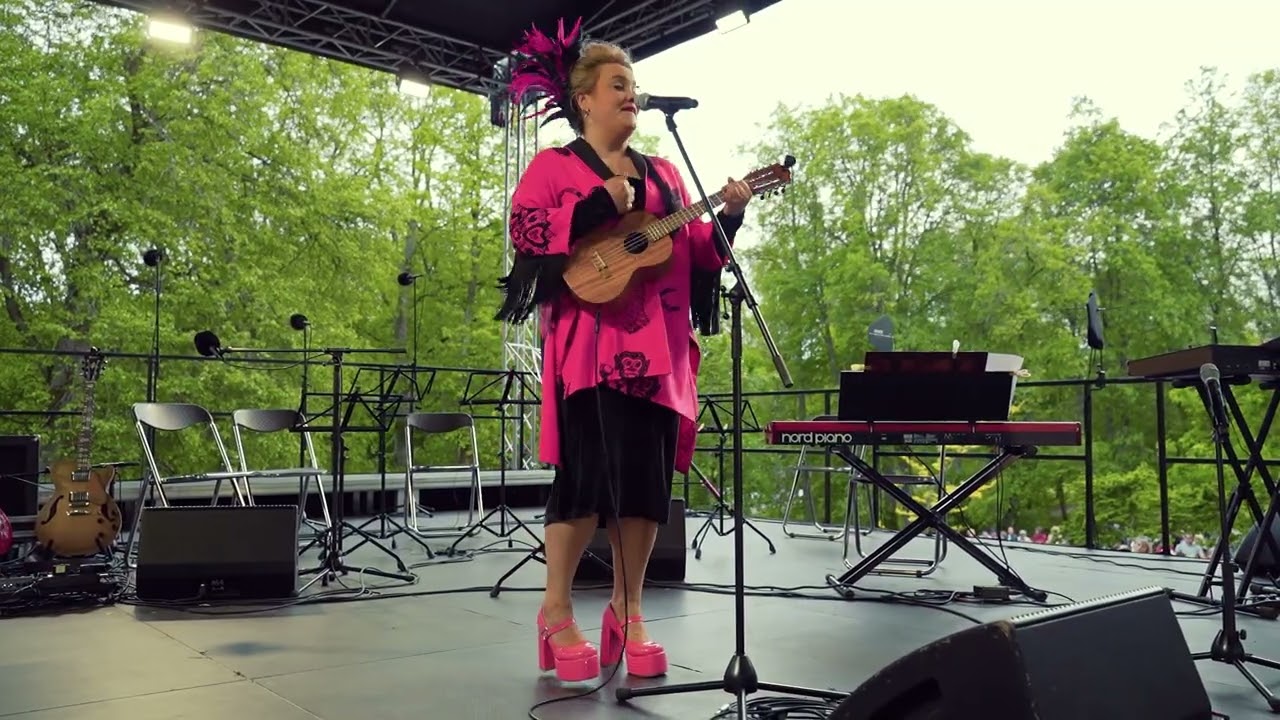 Katrina Dimanta - Kur mēs mīļi runājām, live @ Tiguļkalns 2025