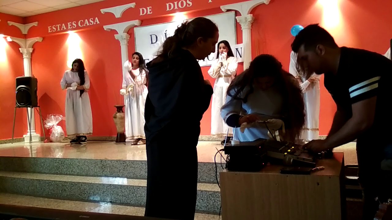 Retiro de mujeres en Ponferrada iglesia la esperanza pt2