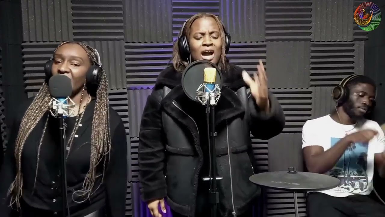 Studio Worship 1= Hour Of Songs ~2 (Dami, Beckie, Alex &Frank on Keys)