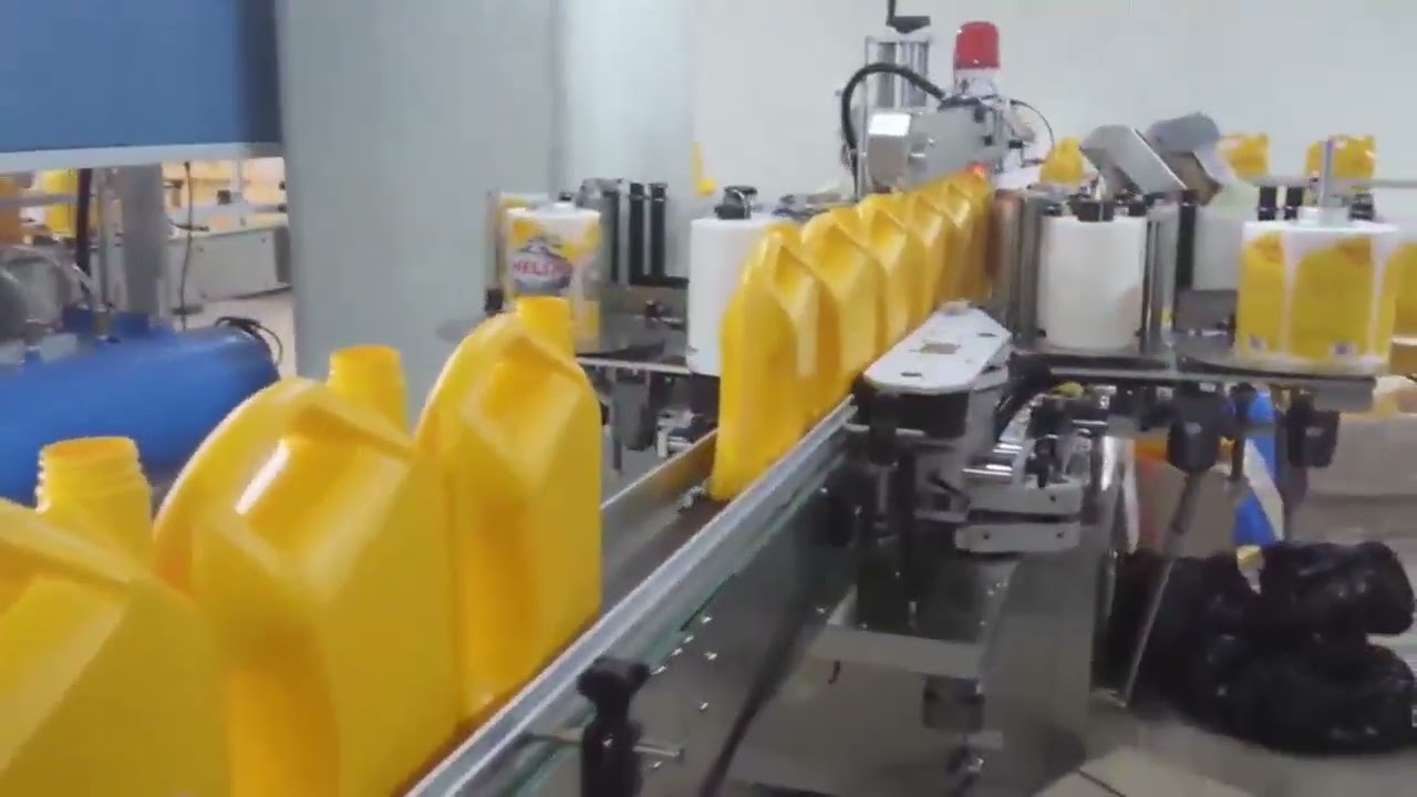 The automatic production line of making lubricant oil bottle.