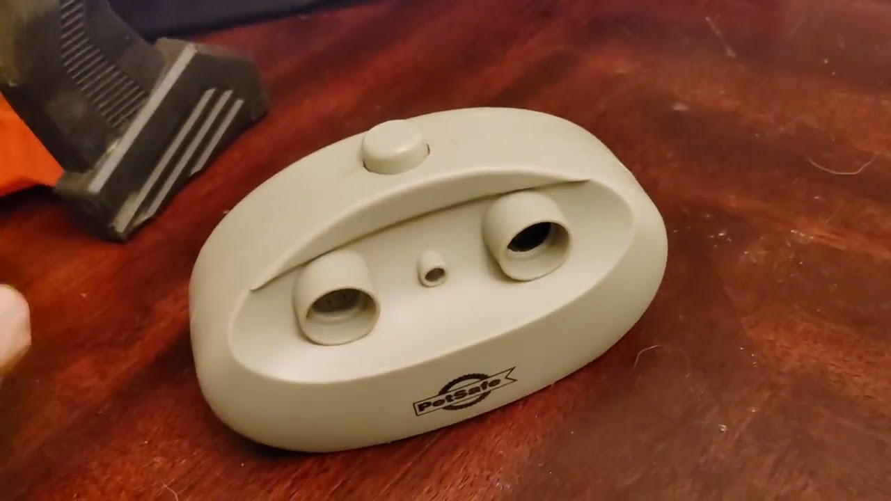 PetSafe Indoor Ultrasonic Dog Bark Control, Anti Bark Pet Training System Review