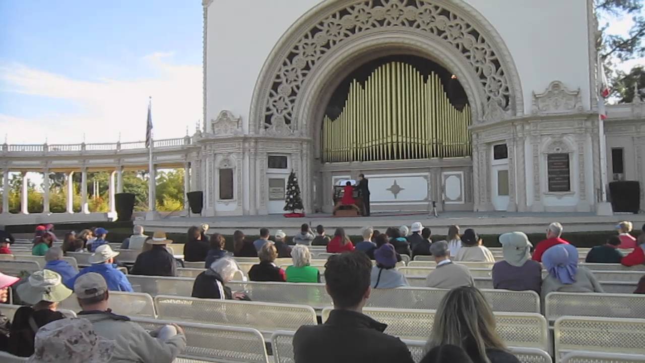 Spreckels Organ Pavilion---Dr. Carol Williams Plays Star Wars for Pegsaus Rising