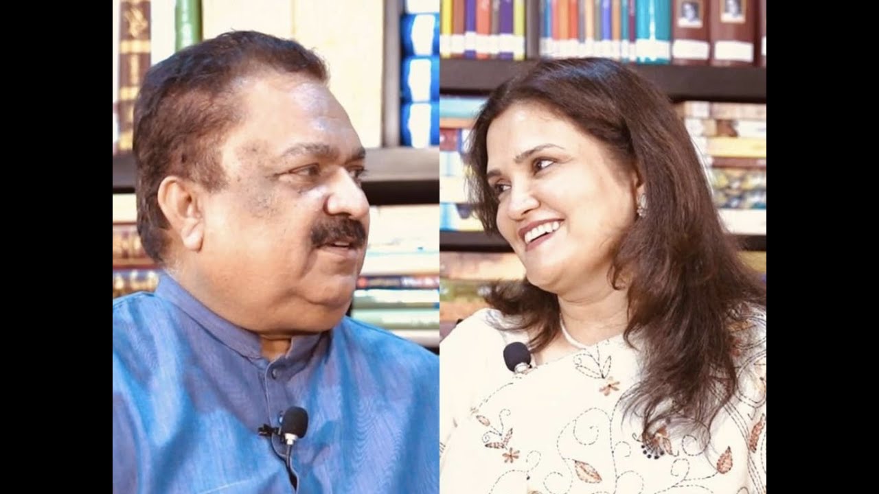 SHAZIA KIDWAI IN CONVERSATION WITH JANAB ABBAS TABISH@DUBAI MUSHAIRA JUNE 2023