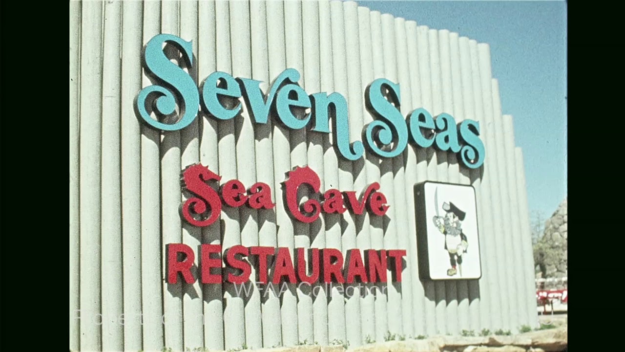 Seven Seas Sea Life Park Opens in 1972