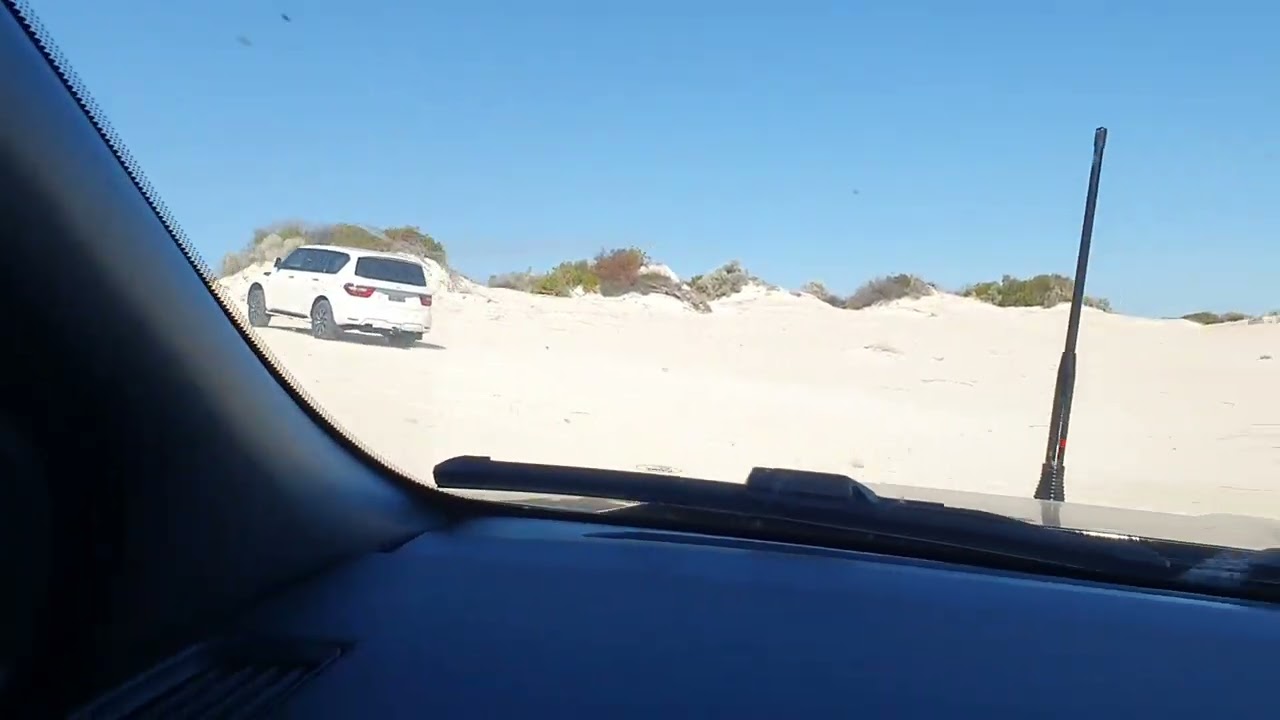 Ford Everest and Nissan Patrol through the Wedge Island sand dunes, Western Australia. 2023