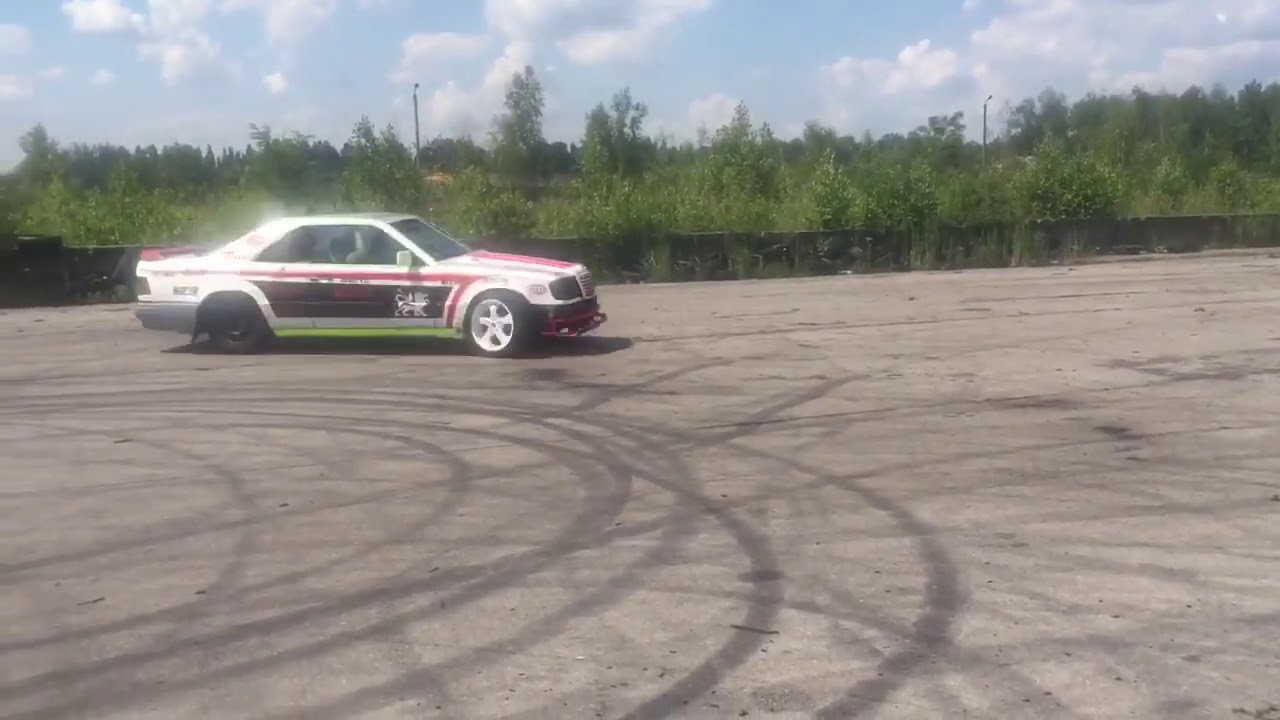 Mercedes-Benz W124 BurnOut /Cyrcle  SWAP 2.8 M104 +Air flow replica HKS