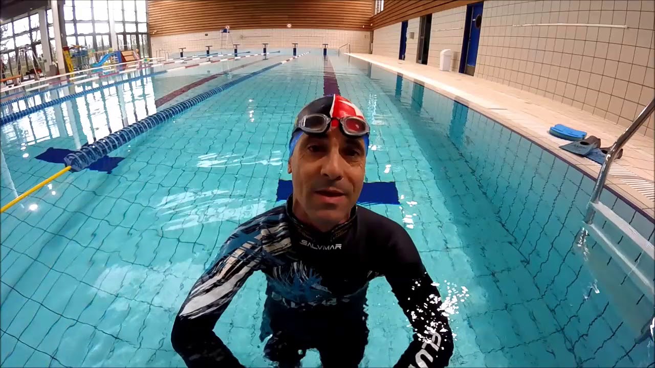 Apn&eacute;e technique d'ondulation sans palmes.