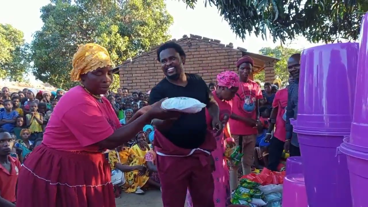 DR DAVID F MBEWE PULEZIDENT WACHIPANI CHA L.E.F KUTHANDIZA ANTHU AMENE AKHUDZIKA NDI NJALA MACHINGA