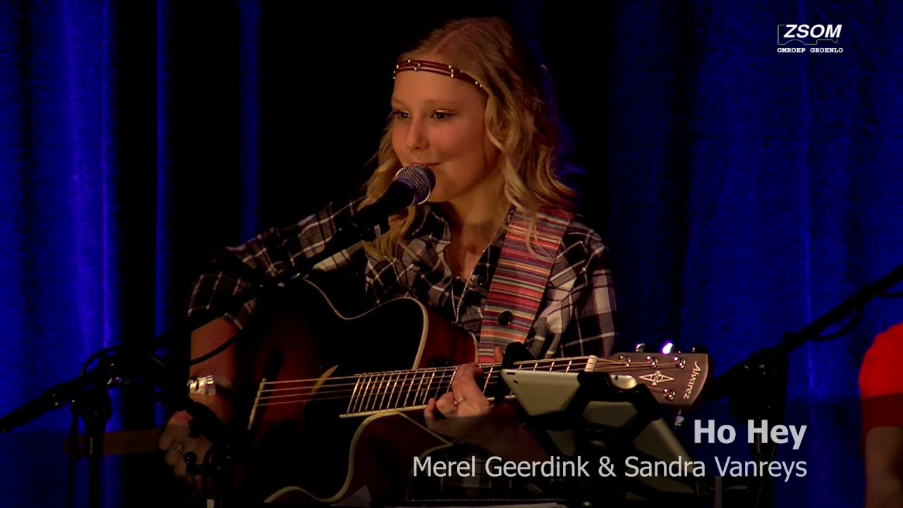 Optreden Merel Geerdink voorprogramma concert Trio Sandra Vanreys  04 02 2017