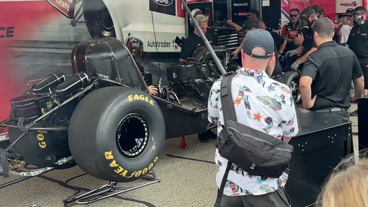 Tasca Funny Car Start up