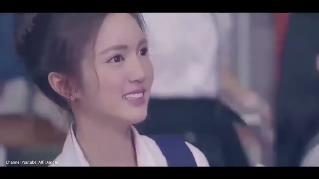 CINTA YANG TERLARANG---ERA SYAQIRA ft FERY
