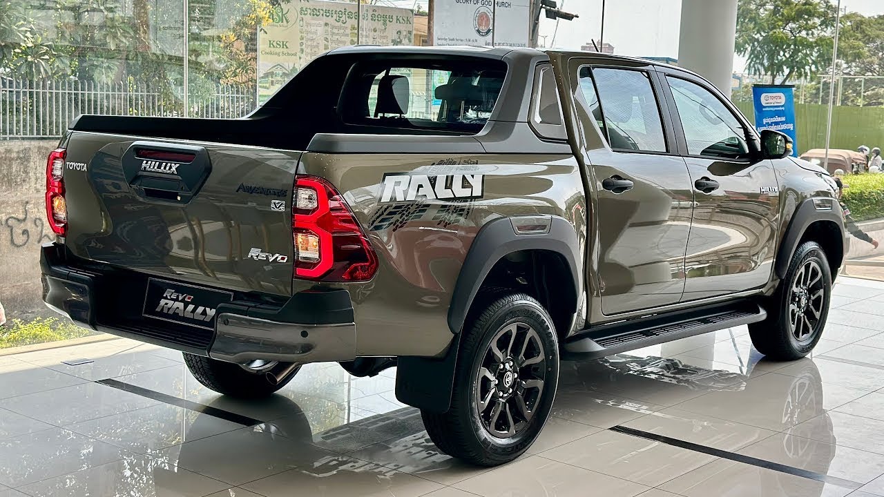 New Model Toyota revo rally  pickup 2024 Review