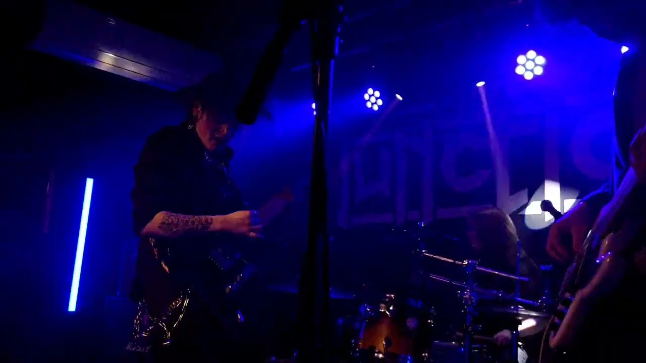 Witch Hook - Asphyxiation (Live at The Junction Plymouth 18/01/25)