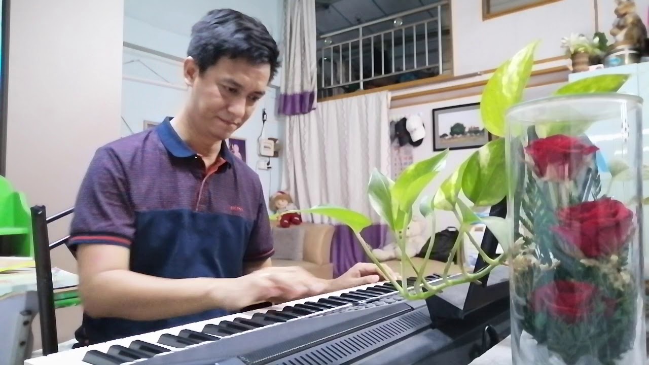 ချစ်အရိပ်-Music၊တေး‌ေရး- စန္ဒရားချစ်ဆွေ၊-စန္ဒရားတင်ကိုကို (Pianist Tin Ko Ko)