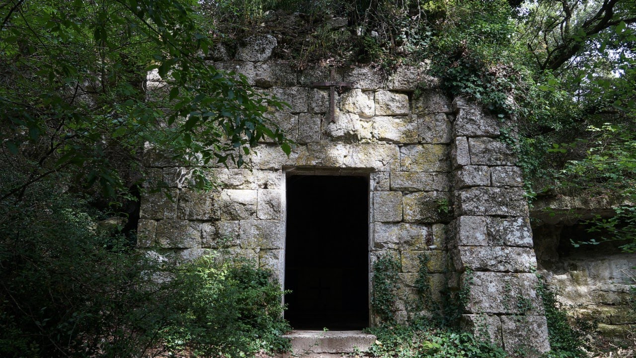 Le val des Nymphes | La Garde-Adhémar | Drôme | by Digital Culture / Peter Ernst