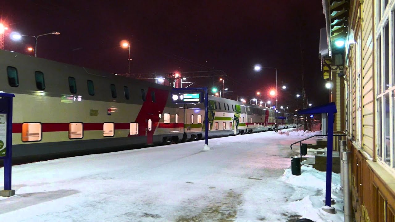 IC 265 pys&auml;htyy Ylivieskaan
