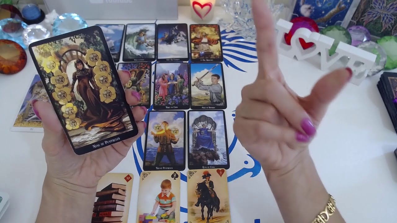 🔮👀TUDO QUE VAI ACONTECER RÁPIDO COM VOCÊ!✨Amor, Profissional, Familiar e Desejos✨Tarot Responde