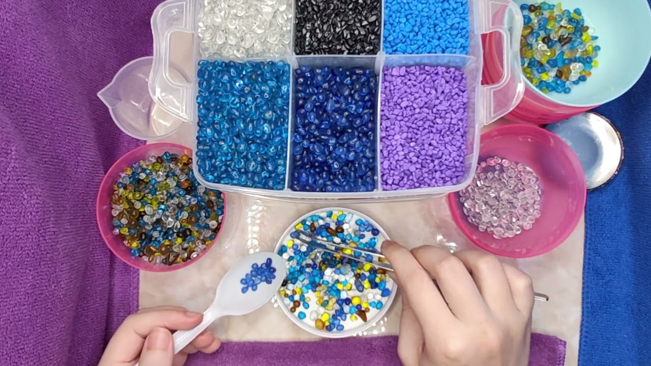 [ASMR] Classify colorful small objects/stones/glazed/ceramic balls/gravel into plastic boxes
