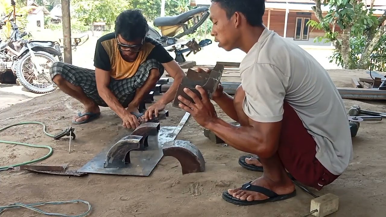 menghubungkan kaki thule
