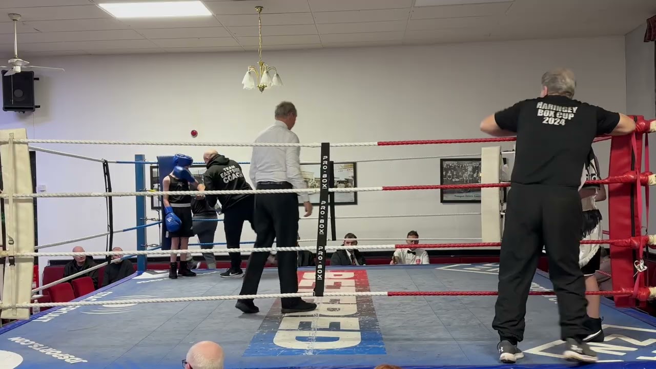 James William (Henry’s Gym) vs George Firby (Eastside ABC) | Henry’s Gym Home Show