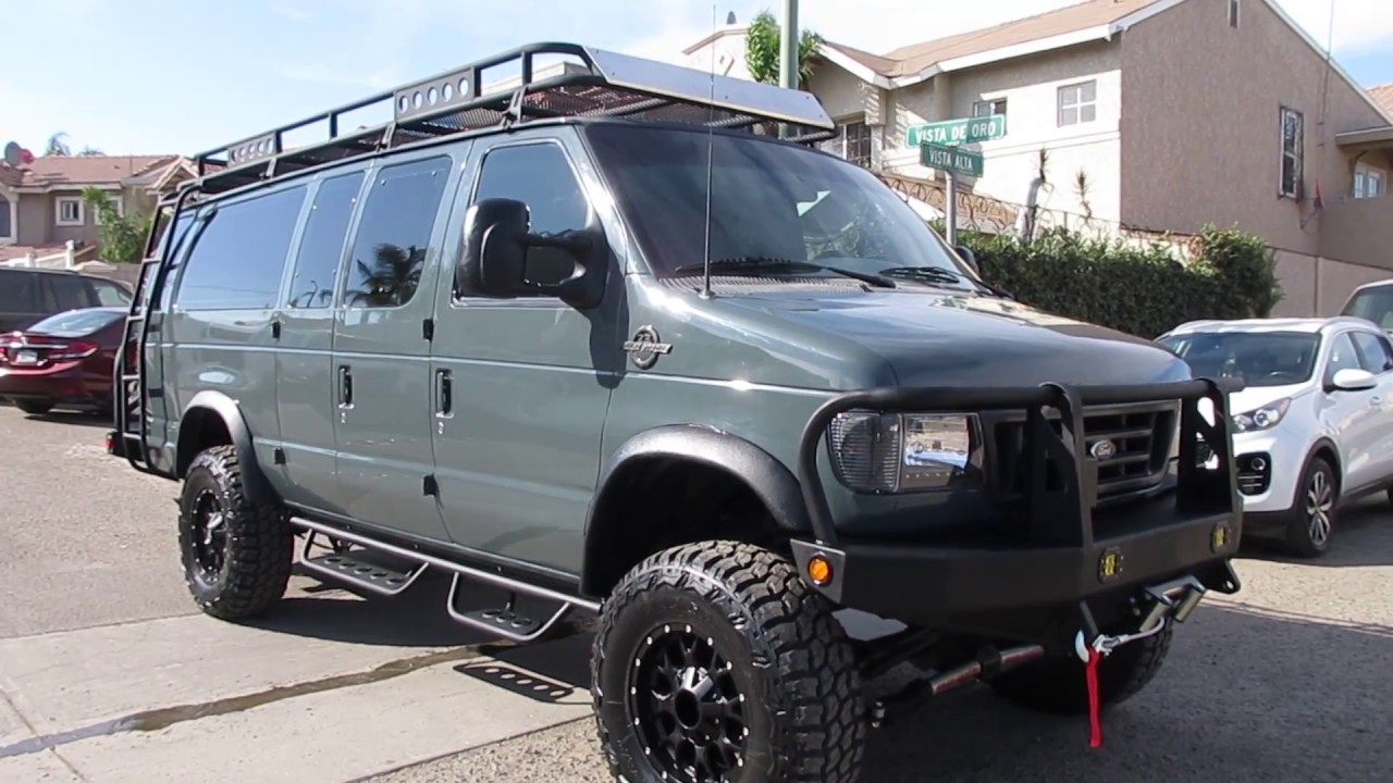 2002 ford E350 7.3 DIESEL VAN 4X4 COLOR ANVIL.