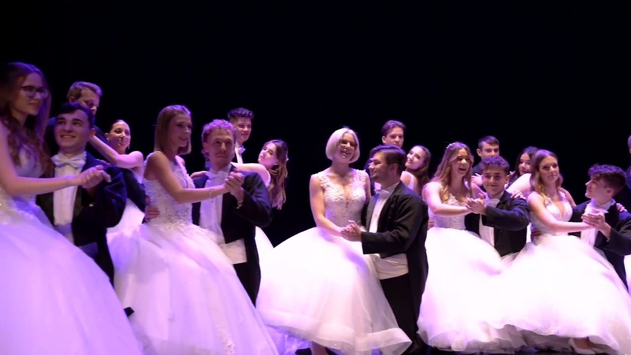 'Love Story' Bécsi keringő - Koreográfus: Krichenbaum Dániel
