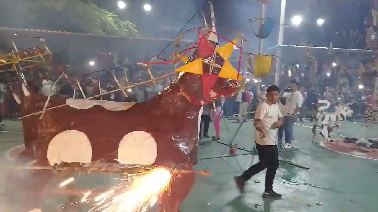 Festividades del san jacinto del morro (Quema de Castillo) primera noche 2022