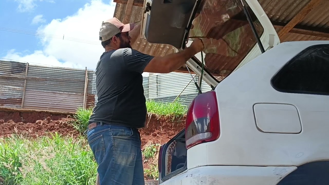 Como remover vidro traseiro do gol bola