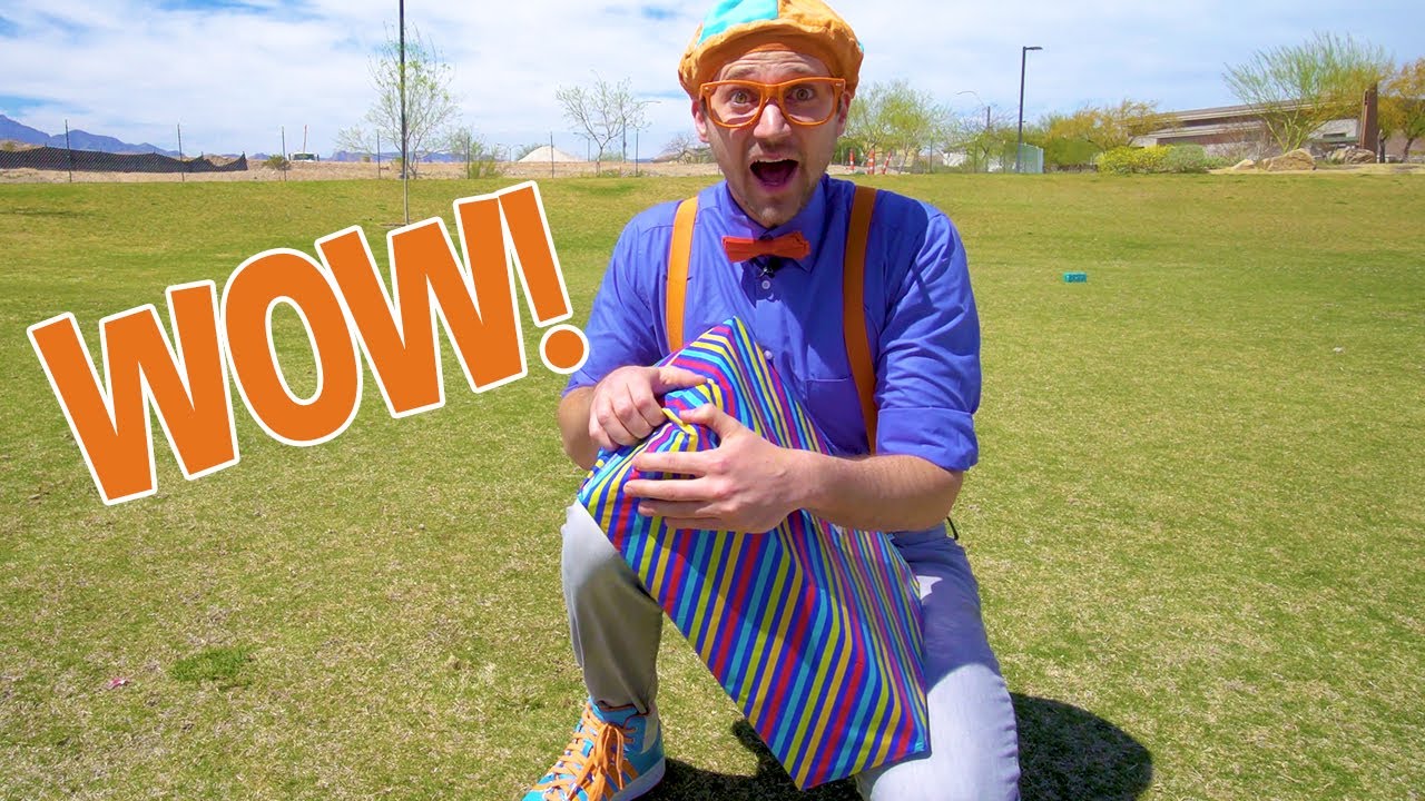 Blippi Opens SURPRISE Boxes | Learn to Count 1 to 10 with 123 Boxes | Learn With Blippi | For Kids
