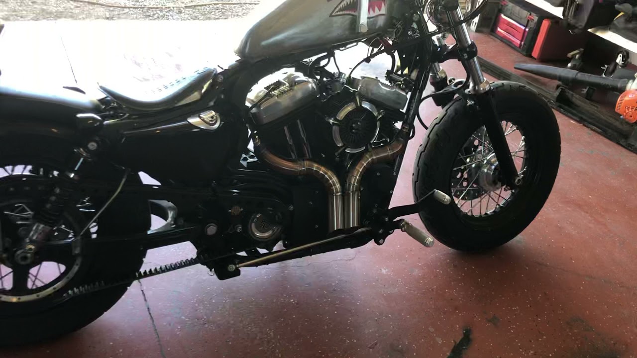 Harley 48 Bobber KINETIC EXHAUST