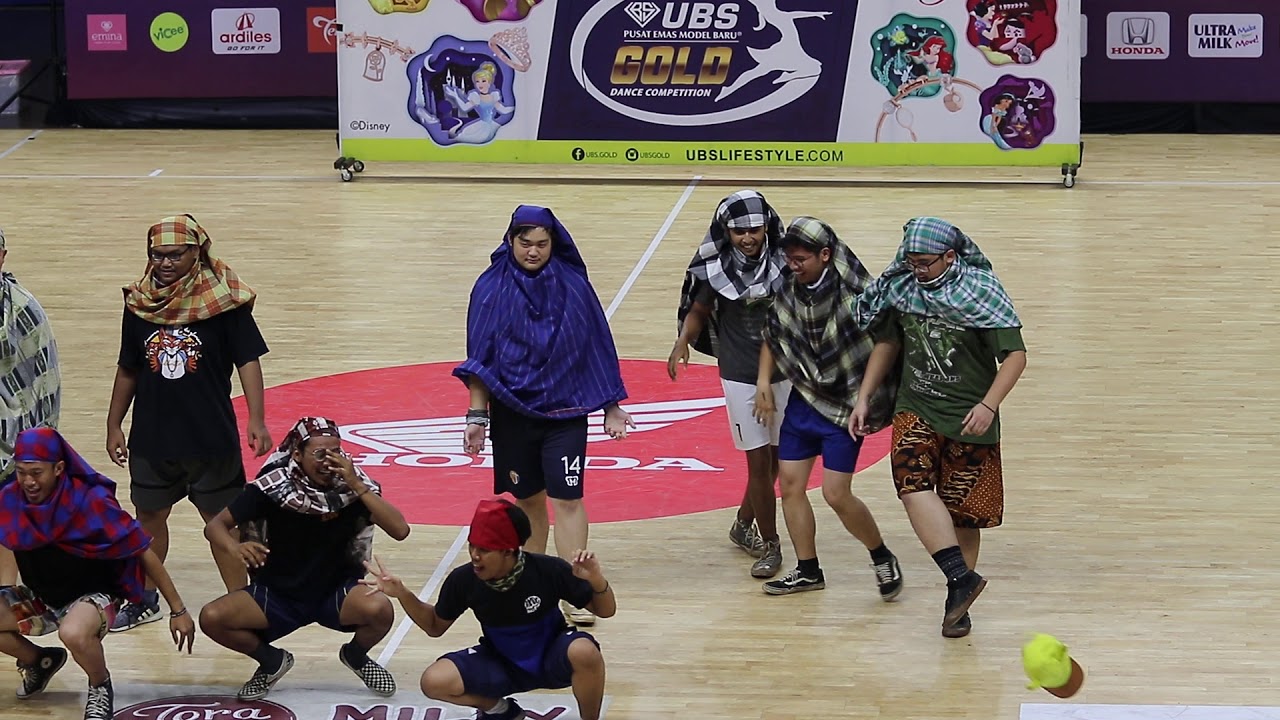 Beruang Magnet Canisius College Dance at DBL Jakarta 23 Oktober 2019