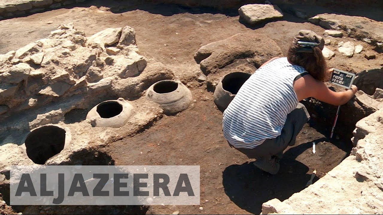 Archaeologists race to save Roman ruins in France