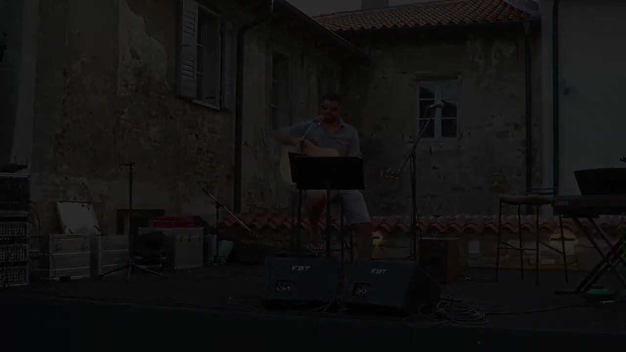 Rene Fajt - Meni je lepo bit majhen [Karavana Kafana Vol.1 - 12.7.23 - Circolo Bar Koper]
