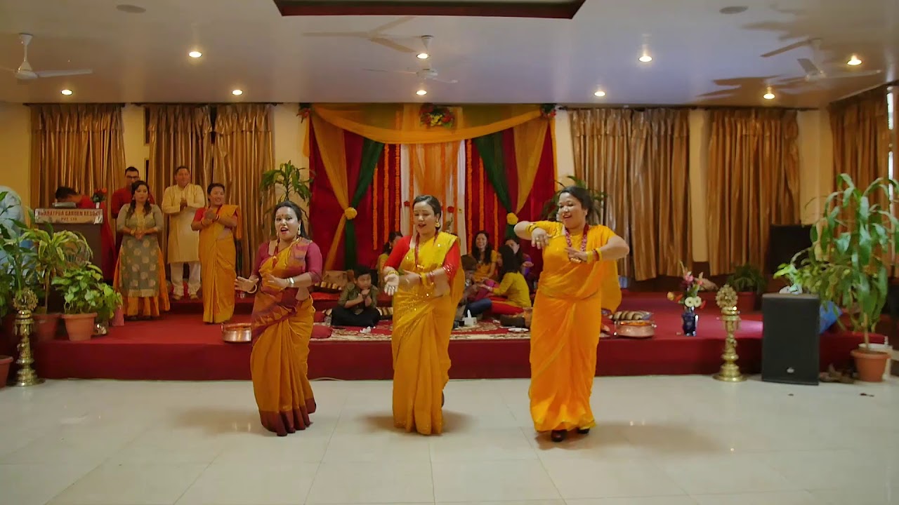 Best Nepali Wedding Dance By mothers 🎊