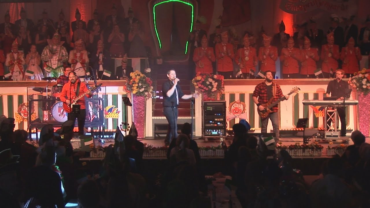 Kölsche-Cover-Band in den Sitzungen2023 der KG Emsdetten